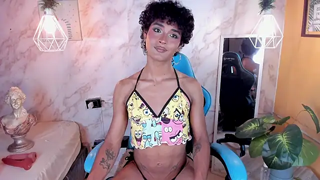 Snapshot of Kaliope_baby chatting on 05-02-26, 05:01 Kaliope baby online show from 05-02-26, 05:01