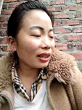 Ella-aa online show from 02-24-26, 08:01