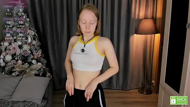 Snapshot of Cutie_Ellis chatting on 05-13-26, 06:49 Cutie Ellis online show from 05-13-26, 06:49