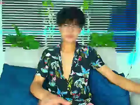 ThiiagoSaeenz online show from 02-04-26, 02:23