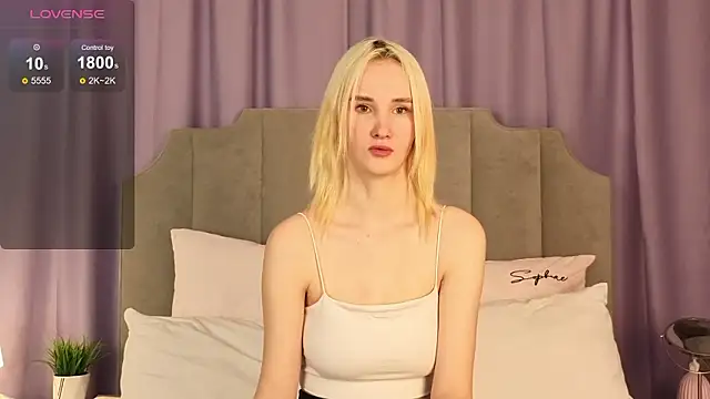 CrystalLili online show from 02-09-26, 03:32