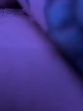 Snapshot of mileslongdeep chatting on 02-19-26, 12:01 mileslongdeep online show from 02-19-26, 12:01