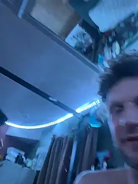 Snapshot of mileslongdeep chatting on 02-26-26, 11:42 mileslongdeep online show from 02-26-26, 11:42