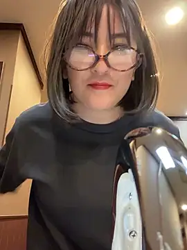 Mitsuco surflady online show from 04-13-26, 12:27