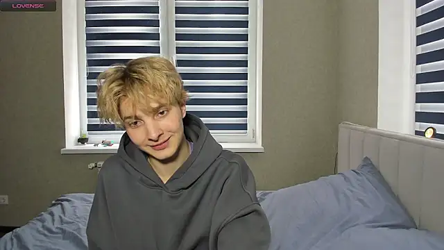 Snapshot of bunnyblush67 chatting on 02-17-26, 08:55 bunnyblush67 online show from 02-17-26, 08:55