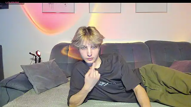 Snapshot of bunnyblush67 chatting on 03-11-26, 07:36 bunnyblush67 online show from 03-11-26, 07:36