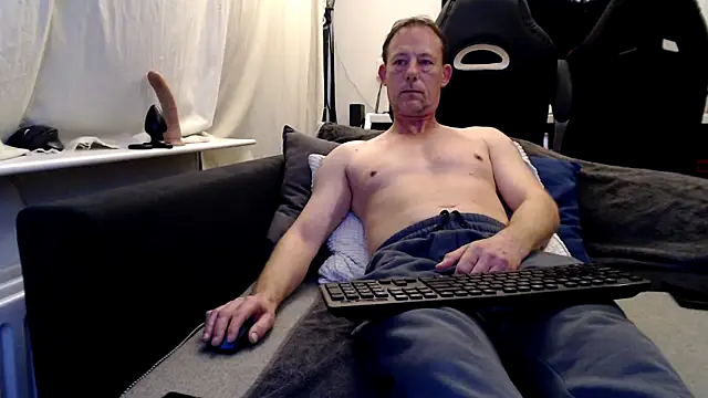 Sexy Ass Mike online show from 03-09-26, 11:20