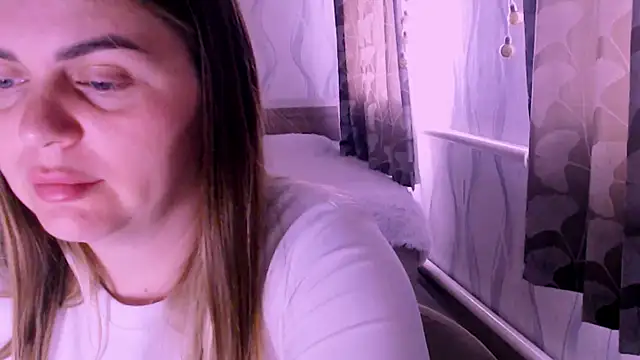 MagicKatarina  online show from 04-02-26, 07:06