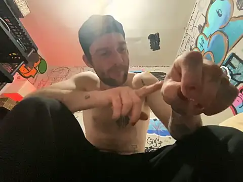 Snapshot of gothboiplzty chatting on 03-02-26, 06:25 gothboiplzty online show from 03-02-26, 06:25