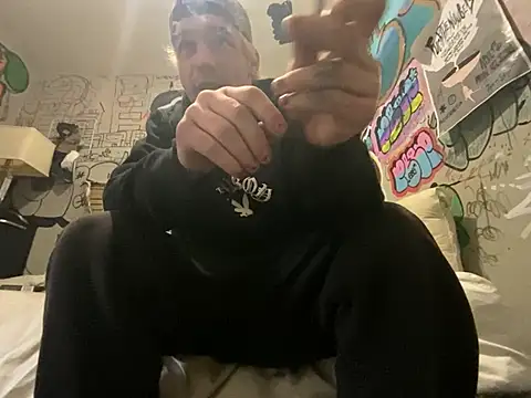 gothboiplzty online show from 04-19-26, 09:39