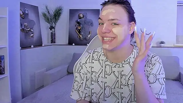 Madison dolly online show from 02-03-26, 02:10