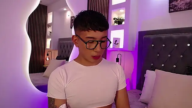 Fancy Vixen online show from 03-14-26, 04:29