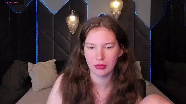 Luna Tide online show from 04-29-26, 11:33