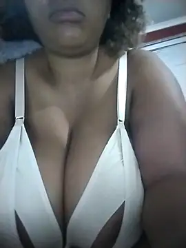 PrettyLisa26 online show from 07-08-26, 11:42