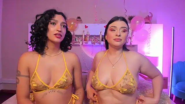 Cleo Foxx online show from 04-24-26, 12:07