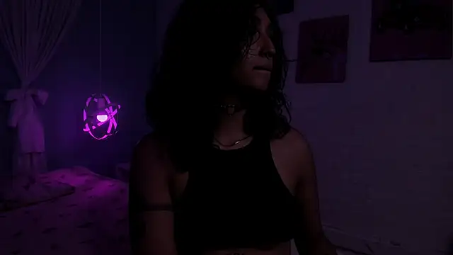 Cleo Foxx online show from 06-13-26, 04:49