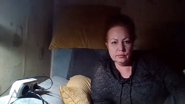 KrystalStyles online show from 04-22-26, 07:48