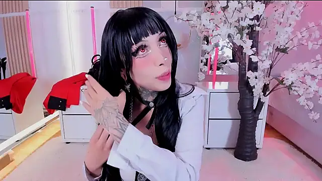 SalemBlackrose online show from 04-25-26, 05:10