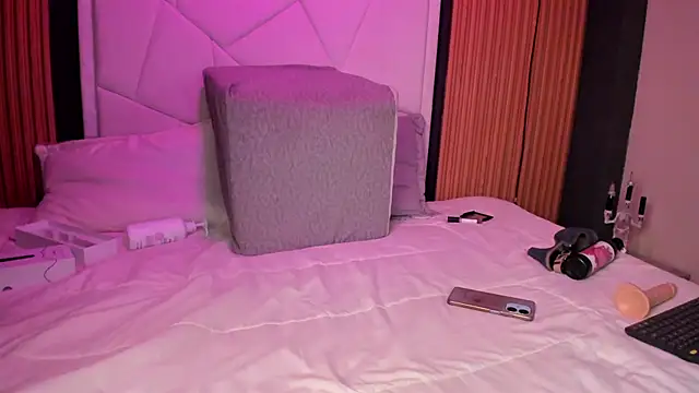 MiaTorres4 online show from 03-27-26, 08:26