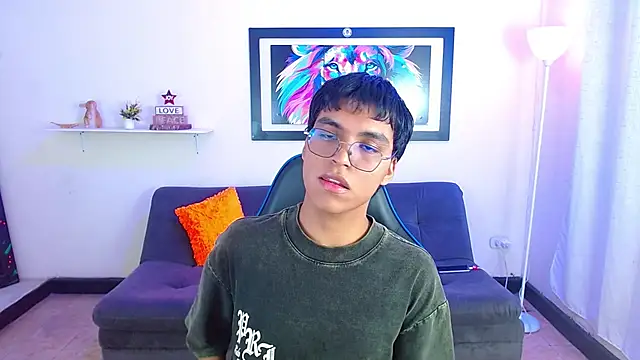 Maecum18 online show from 04-24-26, 10:12