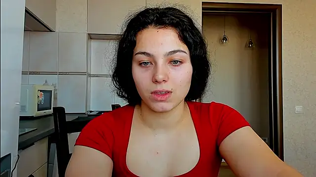 Dianasi online show from 02-15-26, 08:13