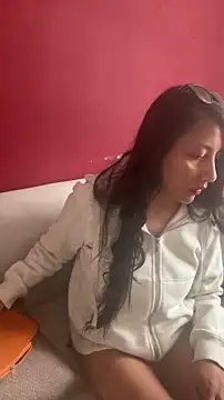 Bamby08 online show from 04-25-26, 05:21