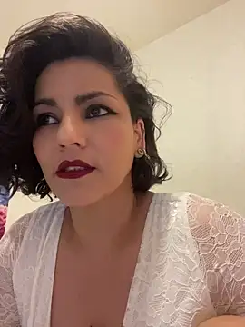 eva luz online show from 07-21-26, 06:32