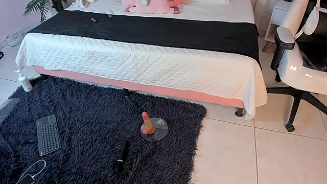 Naty Rose23 online show from 04-23-26, 03:08