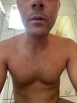 Snapshot of Steves24 chatting on 03-04-26, 06:14 Steves24 online show from 03-04-26, 06:14