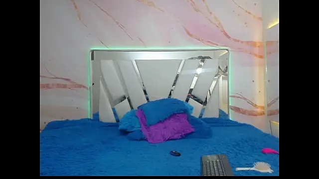 MayteLove online show from 02-21-26, 06:36