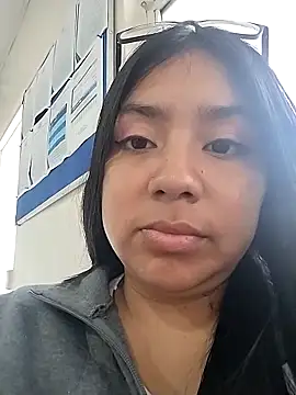 Snapshot of Noa_Baker chatting on 03-05-26, 01:29 Noa Baker online show from 03-05-26, 01:29