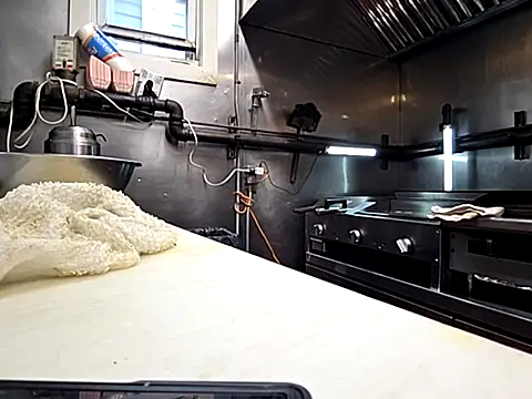 Snapshot of bischo666 chatting on 03-11-26, 02:34 bischo666 online show from 03-11-26, 02:34