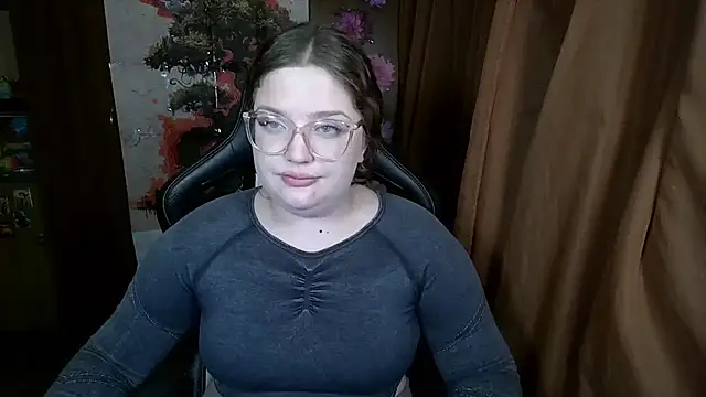 Teasing Dora online show from 04-17-26, 08:12