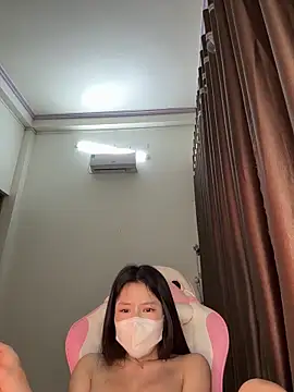 wang1472581 online show from 03-10-26, 09:47