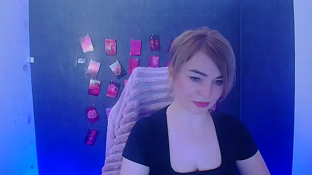 CuttieEmma online show from 02-20-26, 12:38