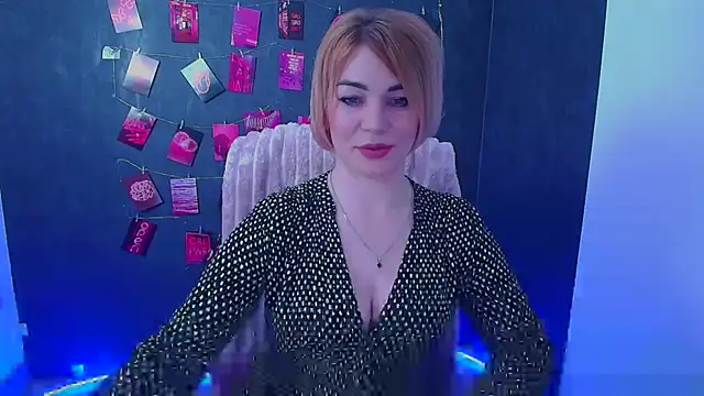 CuttieEmma online show from 04-22-26, 11:56