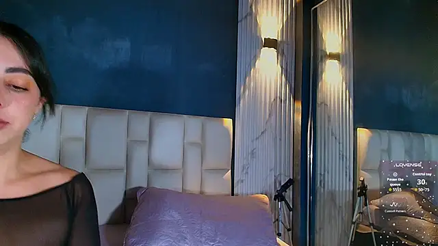 CORAL FOX online show from 02-17-26, 12:51