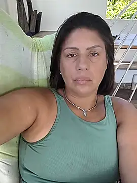 Snapshot of deboragta chatting on 02-17-26, 01:07 deboragta online show from 02-17-26, 01:07