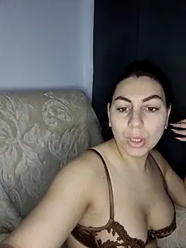 Snapshot of AbellaDesiree chatting on 03-10-26, 04:06 AbellaDesiree online show from 03-10-26, 04:06