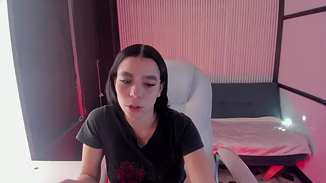 GemmaBrown online show from 04-22-26, 01:01