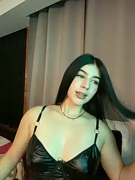  HannahFox  online show from 03-30-26, 12:00