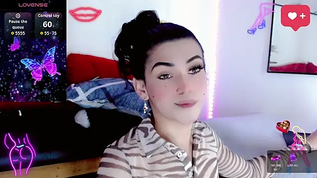 NathalialLooes online show from 02-14-26, 09:33