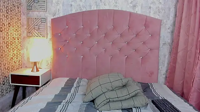 arlequiin  online show from 02-22-26, 09:52