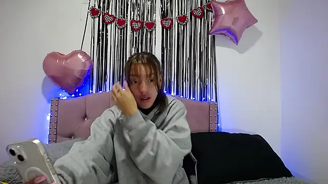 emily cooper pym online show from 02-18-26, 12:34