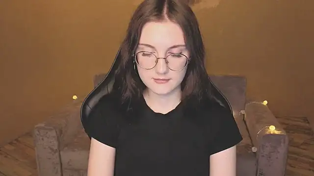 VixenLight online show from 02-02-26, 01:48