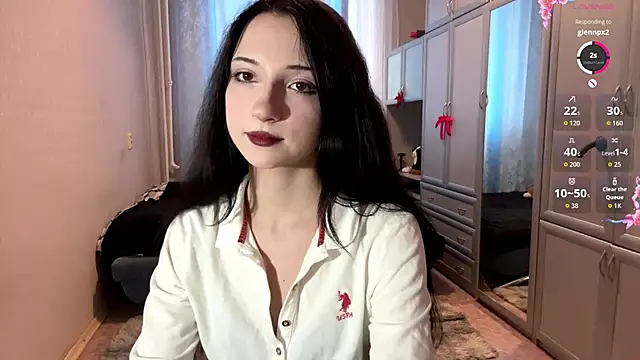 UrBabeLuna online show from 03-01-26, 12:51