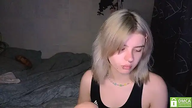 MoonlightGrace online show from 05-22-26, 05:40