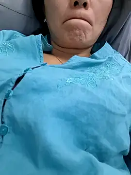 Baby-loveass69 online show from 02-01-26, 05:50