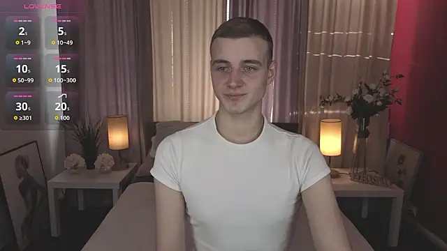 HereAlexColee online show from 02-10-26, 02:10