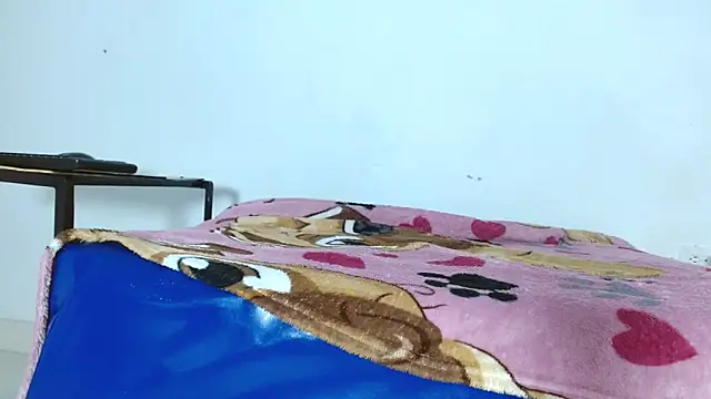 arielnoir6958 online show from 04-26-26, 11:35